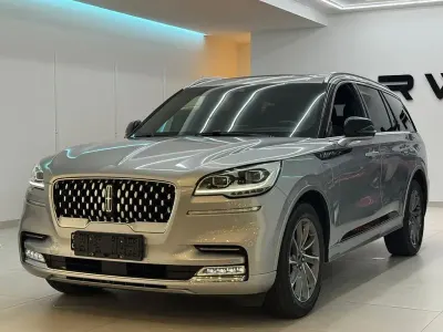 Gebraucht Lincoln Aviator 494 PS (363 kW) 2021 Silber SUV