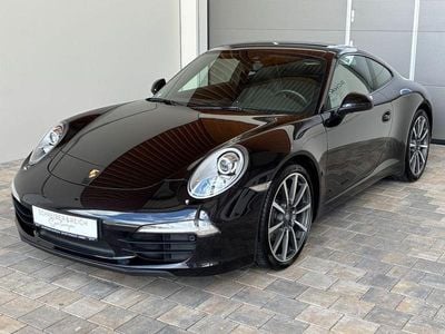 Porsche 911 Carrera