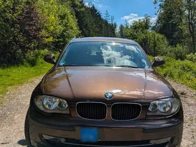 Gebraucht BMW 116 116 PS (85 kW) 2011 Braun Kleinwagen