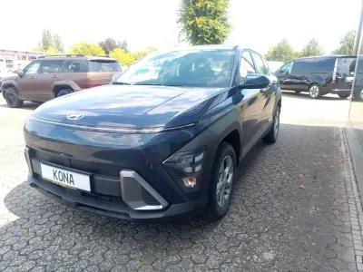 Neu Hyundai Kona Select 116 PS (85 kW) 2026 Blau SUV