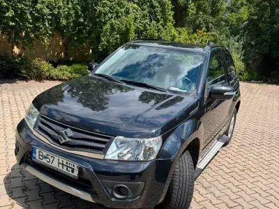 Gebraucht Suzuki Grand Vitara City 106 PS (77 kW) 2014 Schwarz SUV