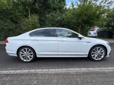 Gebraucht VW Passat Business 190 PS (139 kW) 2020 Weiß Limousine
