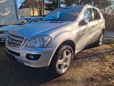 Silber Gebraucht 2006 Mercedes ML350 SUV | 7.490 € (Superpreis)
