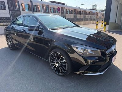 Gebraucht Mercedes CLA220 184 PS (135 kW) 2019 Schwarz Limousine