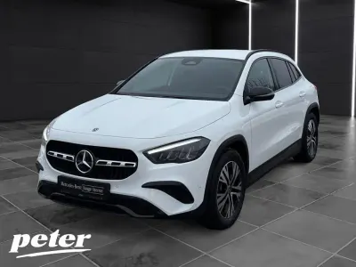 Gebraucht Mercedes GLA180 Advanced 136 PS (100 kW) 2024 Unilack polarweiß SUV