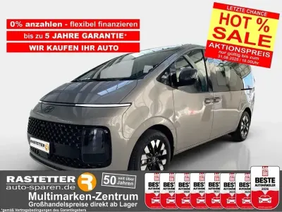 Neu Hyundai Staria Signature 225 PS (165 kW) 2025 Silber Van / Kleinbus