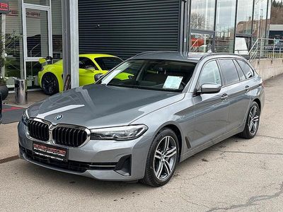 Gebraucht BMW 530 286 PS (210 kW) 2023 Grau Kombi