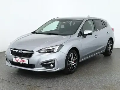 Käytetty Subaru Impreza Comfort 114 HP (83 kW) 2018 Hopea Sedan