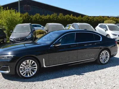 Usata BMW 750 530 CV (389 kW) 2019 Nero Berlina