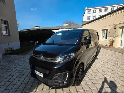 Używany Citroën Jumpy 177 KM (130 kW) 2021 Czarny Minivan