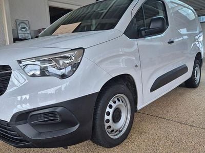 Gebraucht Opel Combo 105 PS (77 kW) 2022 Weiß Van / Kleinbus
