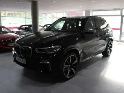 Gebraucht BMW X5 Performance 400 PS (294 kW) 2019 Rubinschwarz individual SUV