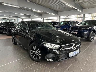 Gebraucht Mercedes A180 Advanced 116 PS (85 kW) 2024 Nachtschwarz Limousine