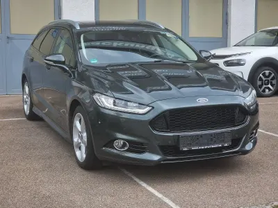 Gebraucht Ford Mondeo Titanium 179 PS (131 kW) 2017 Grün Kombi