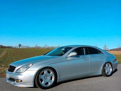 Gebraucht Mercedes CLS320 224 PS (164 kW) 2006 Silber Coupé