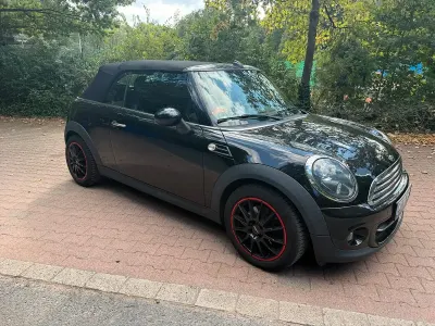 Gebraucht Mini Cooper Cabriolet 122 PS (89 kW) 2015 Schwarz Cabrio