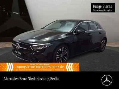 Gebraucht Mercedes A200 Advanced 163 PS (119 kW) 2025 Schwarz Limousine