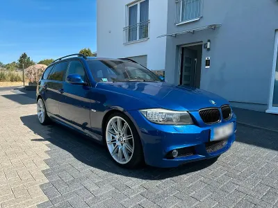 Gebraucht BMW 330 M Sport 245 PS (180 kW) 2009 Blau Kombi