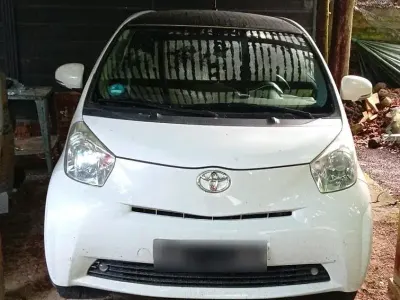 Gebraucht Toyota iQ 50 PS (36 kW) 2009 Kleinwagen