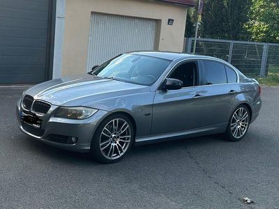BMW 325