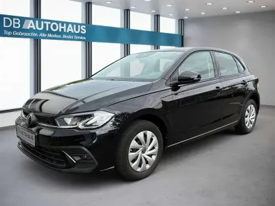Gebraucht VW Polo Life 95 PS (69 kW) 2023 Schwarz Kleinwagen
