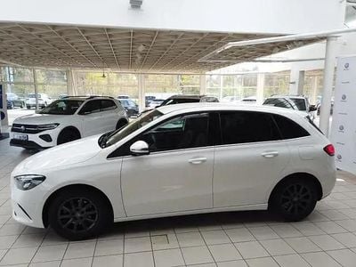Usata Mercedes B180 Style 116 CV (85 kW) 2019 Bianco Monovolume