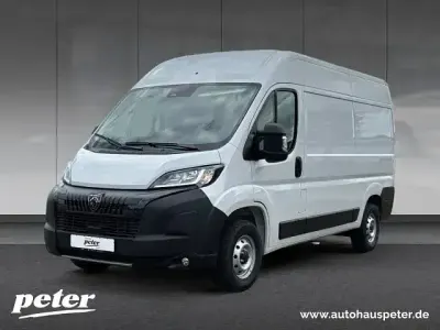 Gebraucht Peugeot Boxer 120 PS (88 kW) 2025 Weiss Van