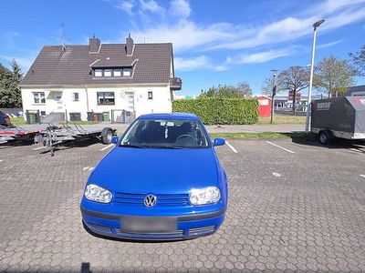 Second-hand VW Golf 75 CP (55 kW) 2001 Albastru Coupe
