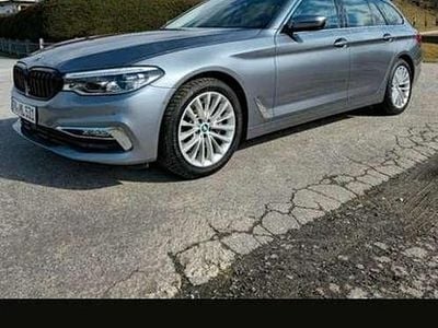 Grau Gebraucht 2018 BMW 530 Luxury Line Kombi | 21.000 € (Fairer Preis)