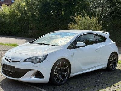 Opel Astra GTC