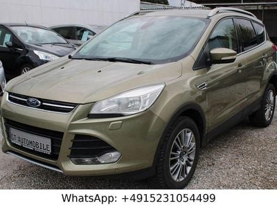 Second-hand Ford Kuga Titanium 182 CP (133 kW) 2014 Verde SUV