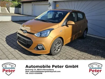 Gebraucht Hyundai i10 Edition 87 PS (63 kW) 2015 Orange Kleinwagen