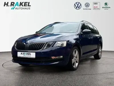 Gebraucht Skoda Octavia Ambition 150 PS (110 kW) 2018 Blau Kombi