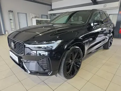Używany Volvo XC60 Ultimate 398 KM (292 kW) 2024 Czarny SUV