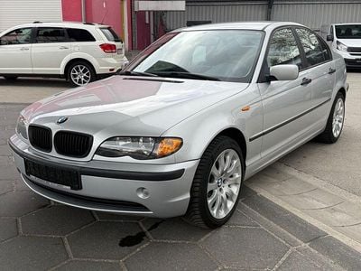 Second-hand BMW 318 143 CP (105 kW) 2001 Argintiu Berlinǎ