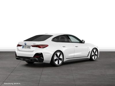 Gebraucht BMW i4 M Sport 294 kW (401 PS) 2025 Weiß Limousine