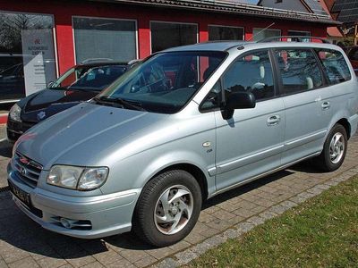 Gebraucht Hyundai Trajet GLS 113 PS (83 kW) 2006 Silber Van / Kleinbus