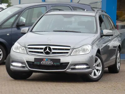 Gebraucht Mercedes C180 156 PS (114 kW) 2012 Silber Kombi