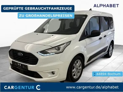 Używany Ford Tourneo Trend 101 KM (74 kW) 2021 Biały Minivan