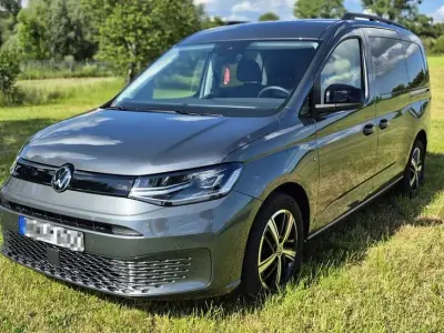 Gebraucht VW Caddy Maxi California 114 PS (83 kW) 2023 Grau Van / Kleinbus