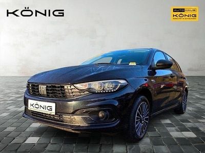 Gebraucht Fiat Tipo Basis 131 PS (96 kW) 2023 Andere Limousine