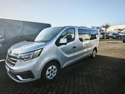 Gebraucht Renault Trafic Evolution 170 PS (125 kW) 2025 Grau schwarz Van / Kleinbus