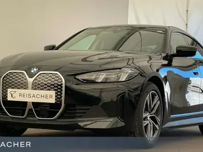 Gebraucht BMW i4 250 kW (340 PS) 2026 Saphirschwarz metallic Limousine