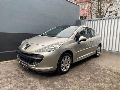 Usata Peugeot 207 120 CV (88 kW) 2008 Argento Utilitaria