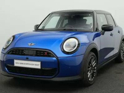 Second-hand Mini Cooper S Classic 204 CP (150 kW) 2024 Albastru Hatchback