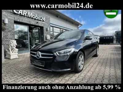 Gebraucht Mercedes B200 Style 150 PS (110 kW) 2019 Schwarz Kleinwagen
