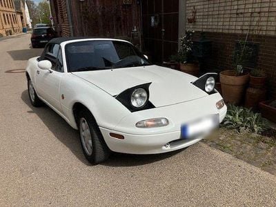 Second-hand Mazda MX5 116 CP (85 kW) 1991 Alb Cabrio