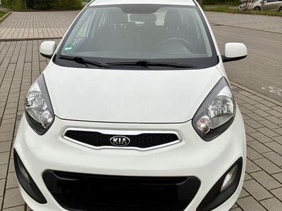Gebraucht Kia Picanto Attract 69 PS (50 kW) 2014 Weiß Kleinwagen