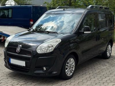 Second-hand Fiat Doblò 135 CP (99 kW) 2011 Negru Monovolum