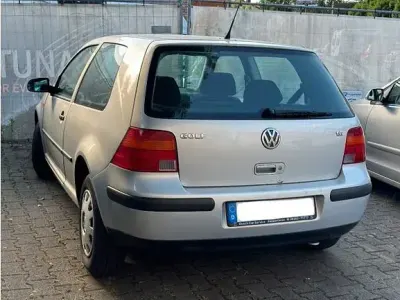 Gebraucht VW Golf III 101 PS (74 kW) 1998 Silber Limousine